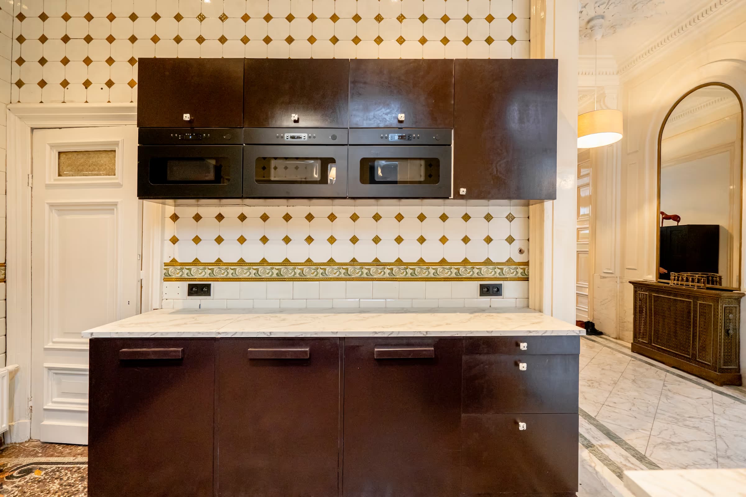 Old Brick thumbnail 27