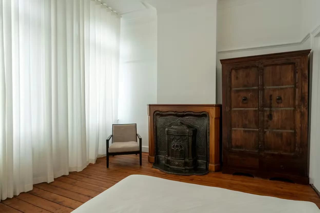 1. Co-living room – Street Side thumbnail 3