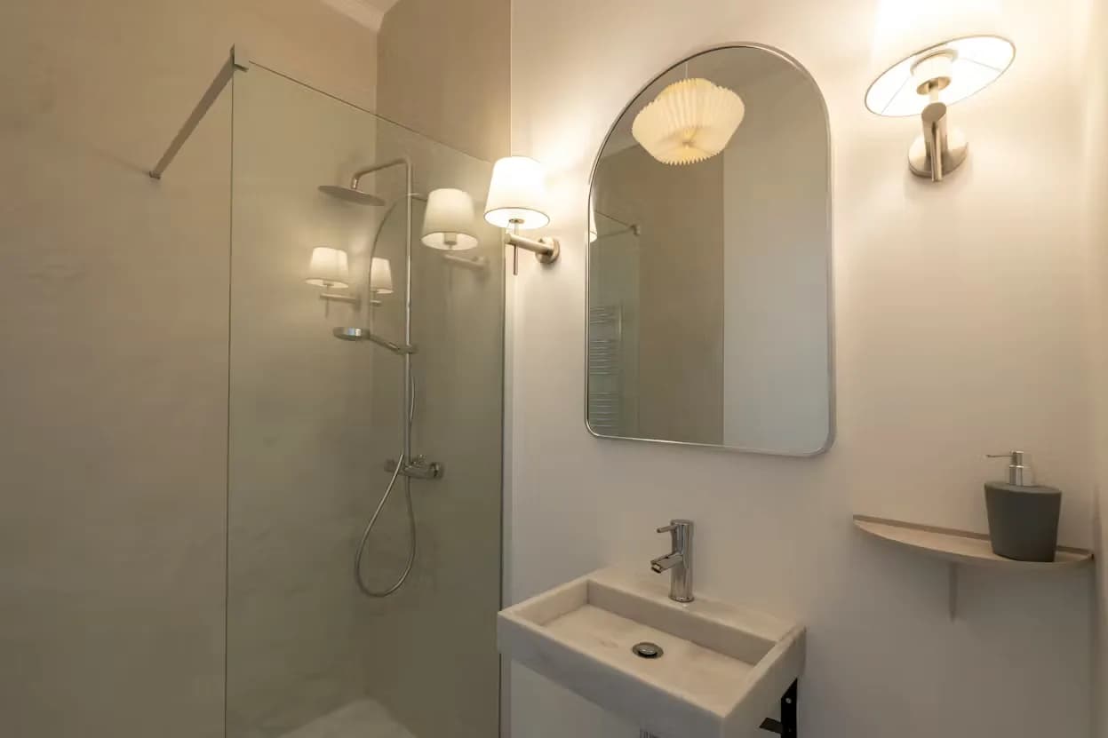 3. Сoliving room – Street Side thumbnail 6