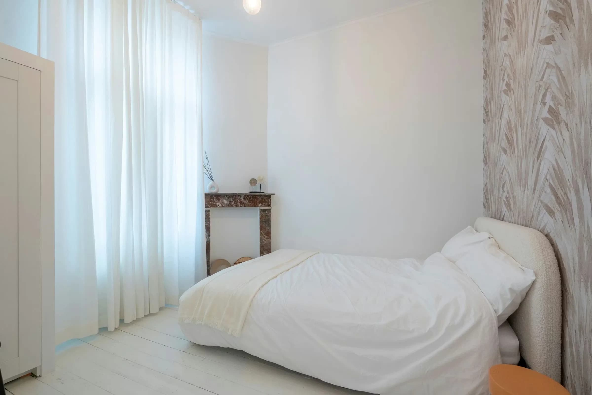 2. Co-living room – Garden Side photo 1