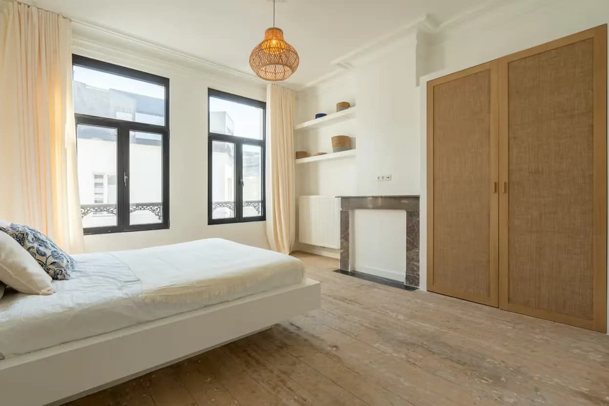 3. Co-living Street Side thumbnail 3