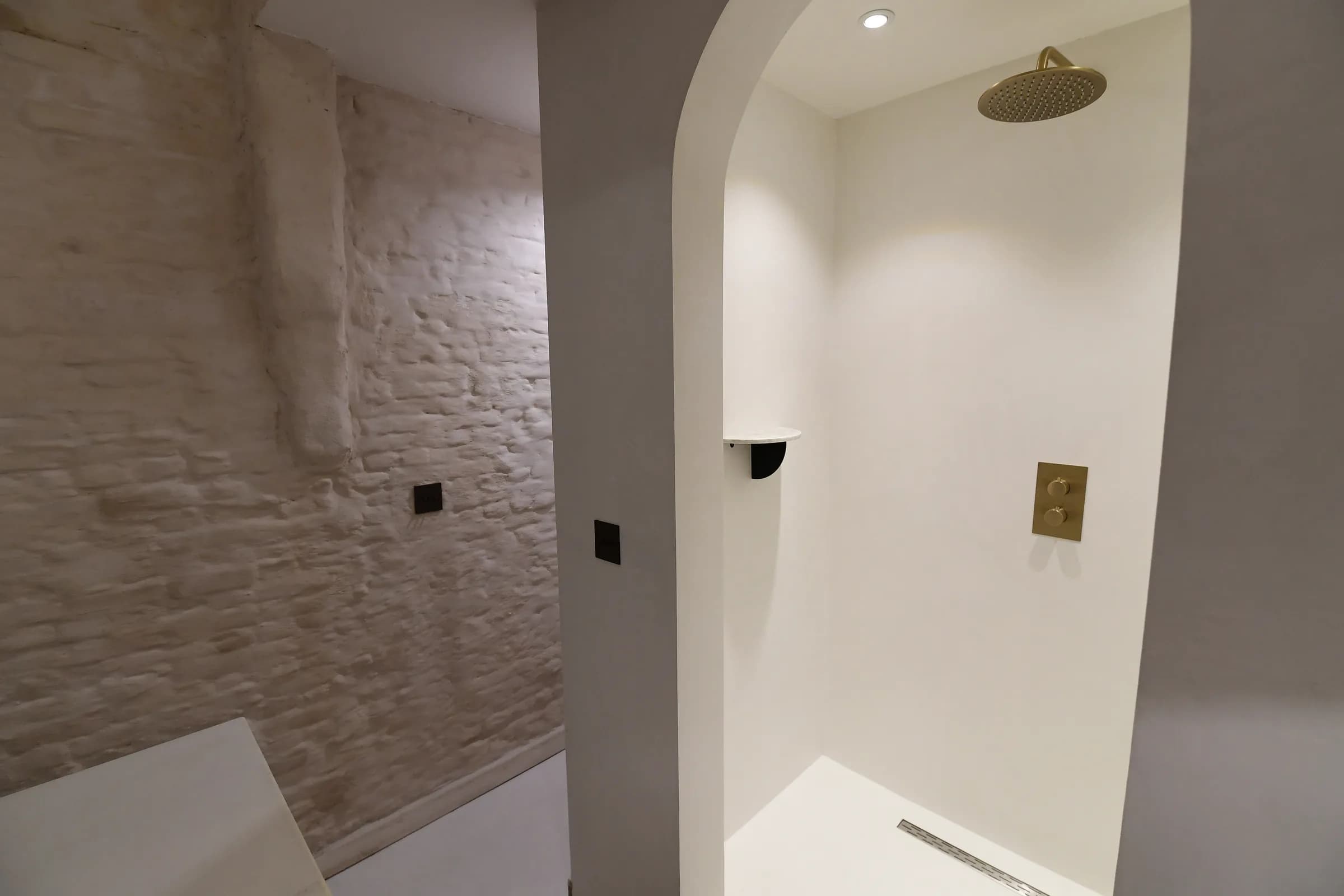 1. Private 2-bedroom apartment thumbnail 10