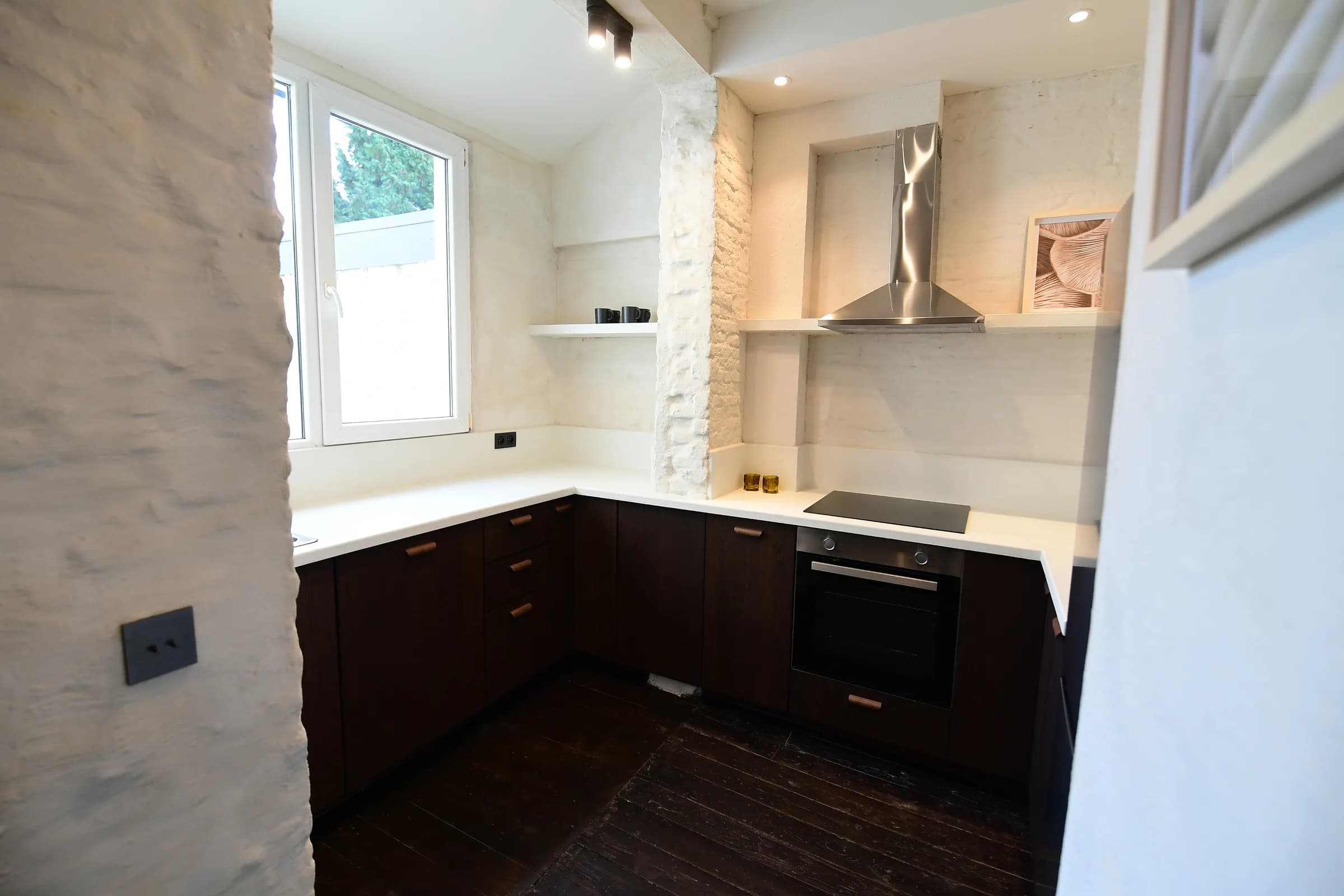 2. Private 2-bedroom apartment thumbnail 8