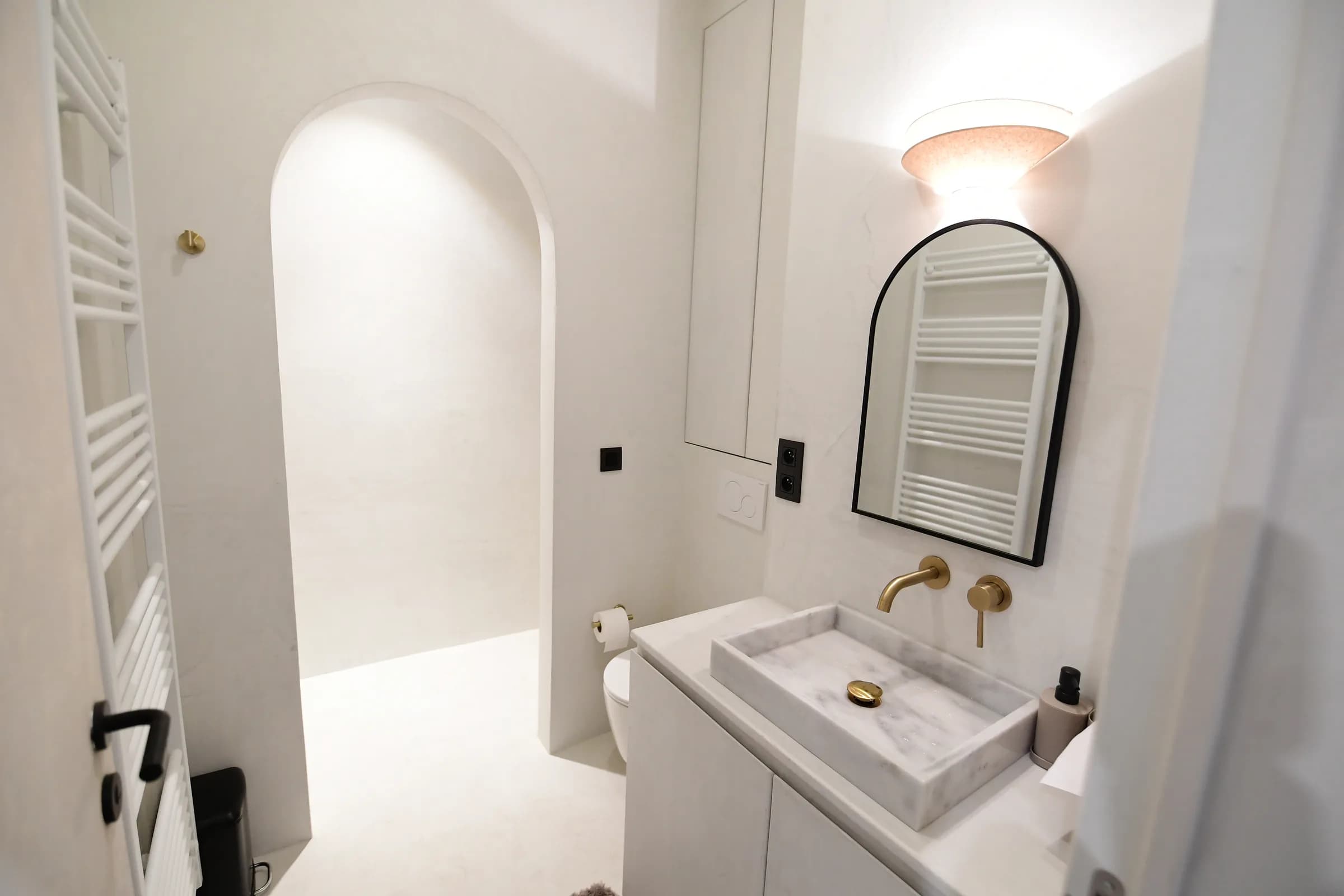 3. Private 2-bedroom apartment thumbnail 7