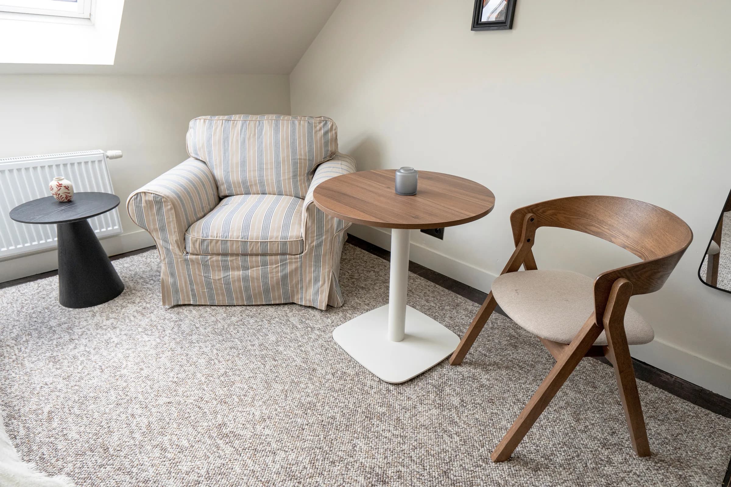 Studio 09 thumbnail 4