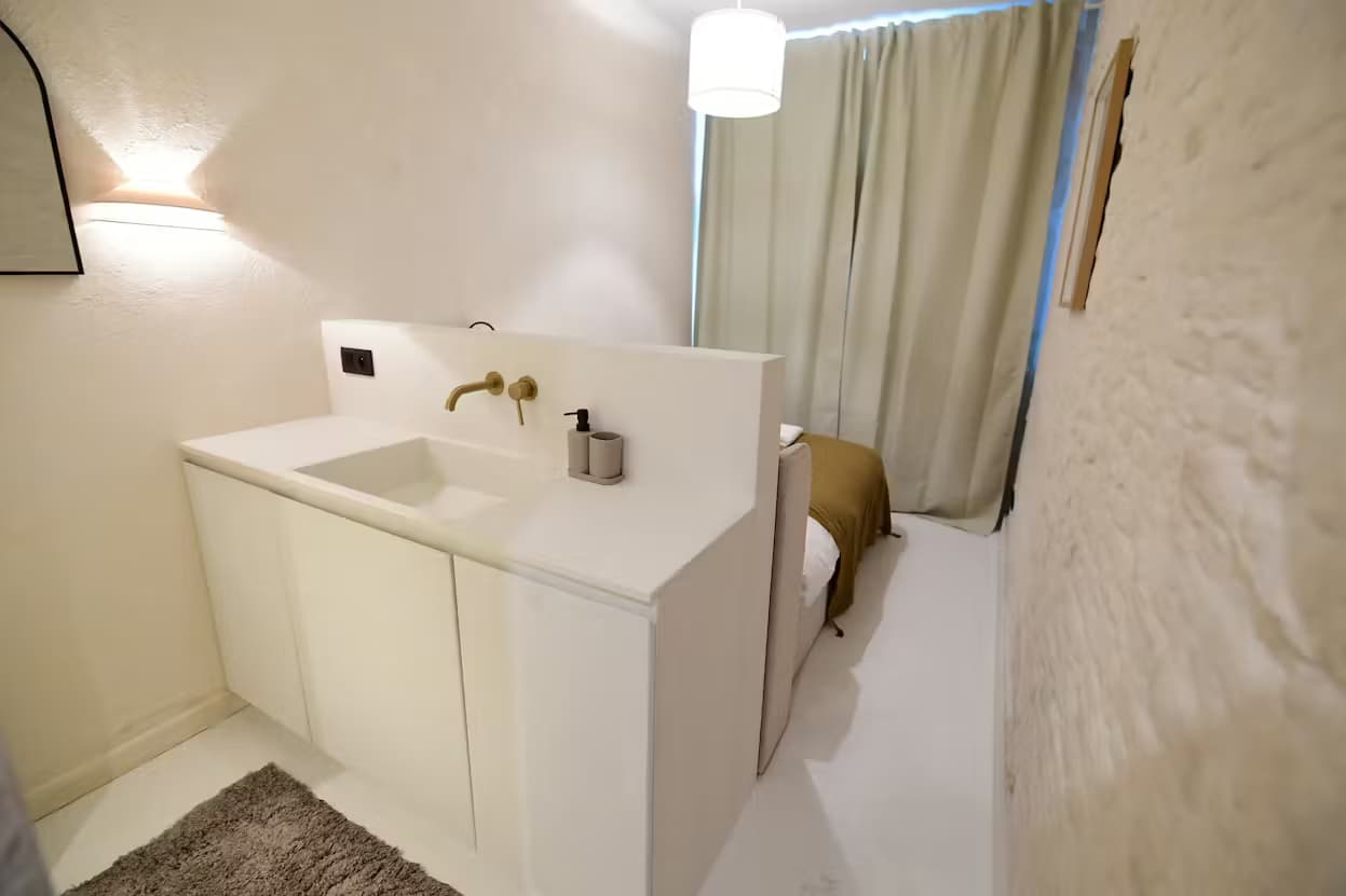 5. Coliving room – Street Side Left thumbnail 2