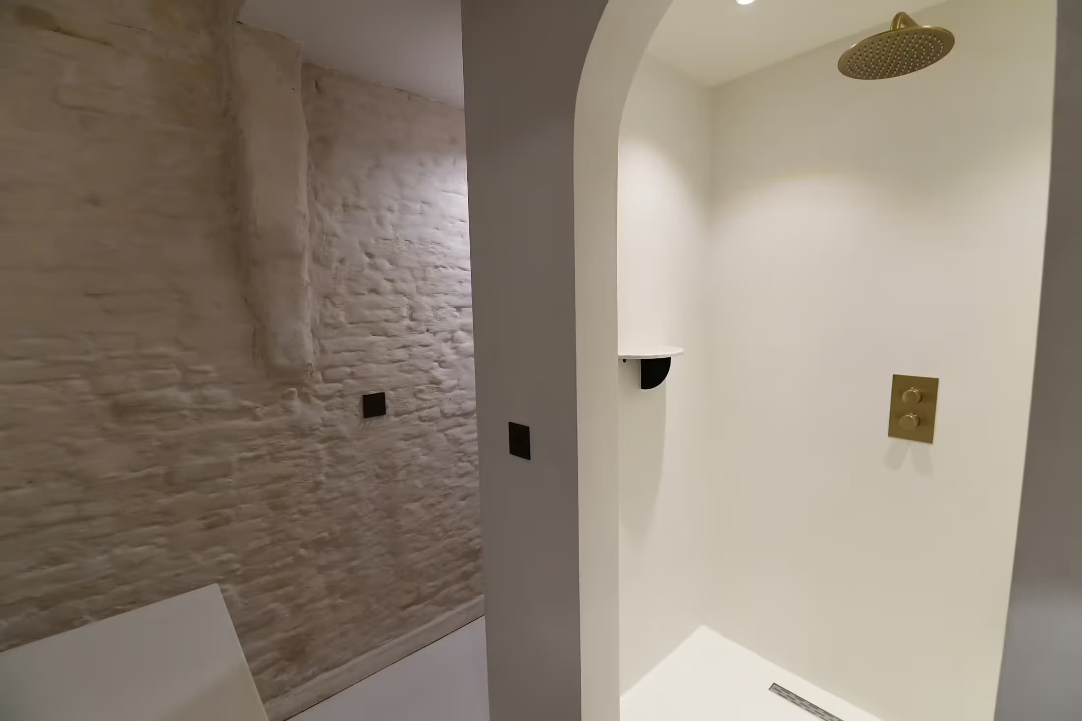 5. Coliving room – Street Side Left thumbnail 6