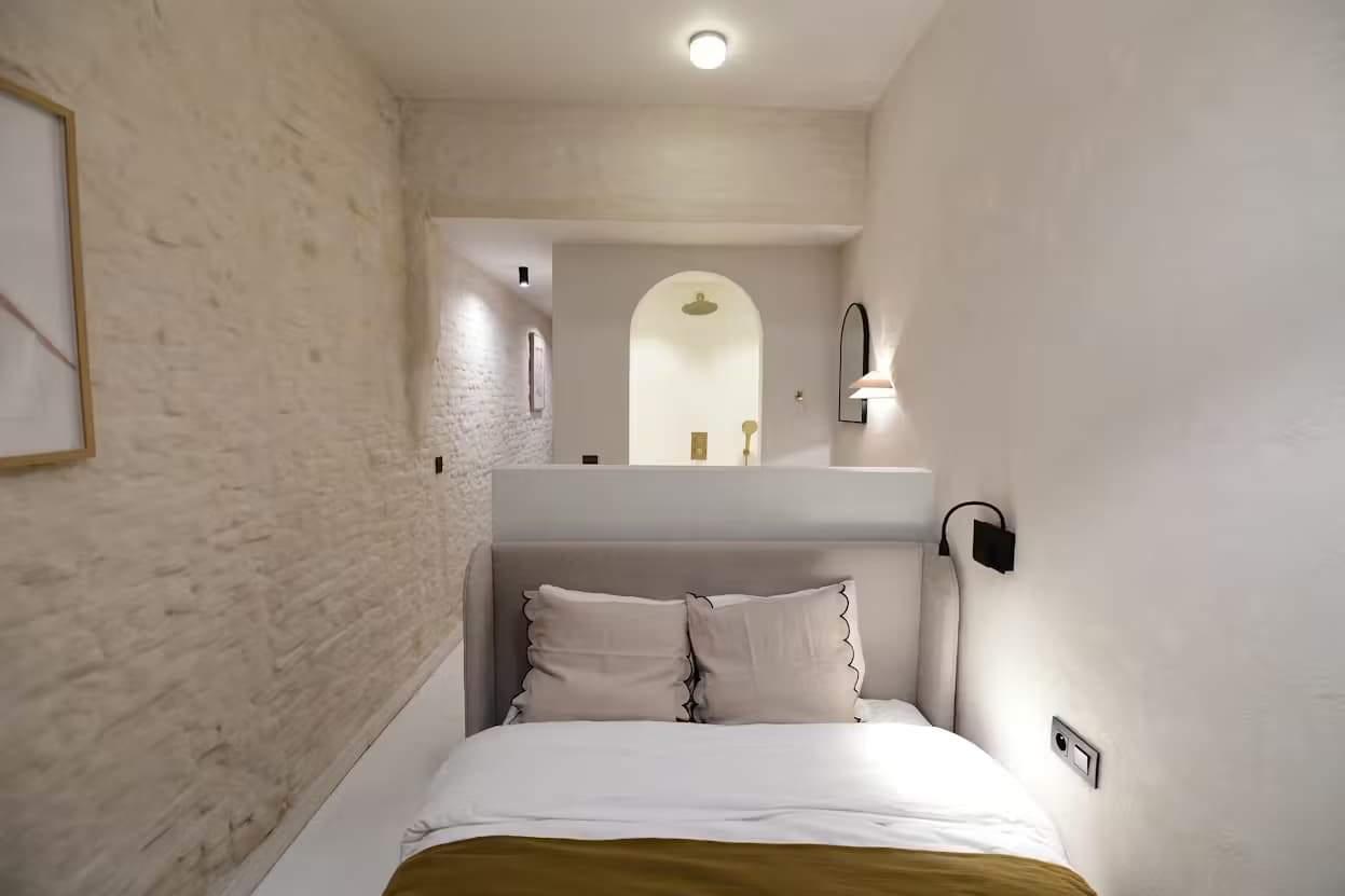 1. Coliving room – Garden Side Left photo 1