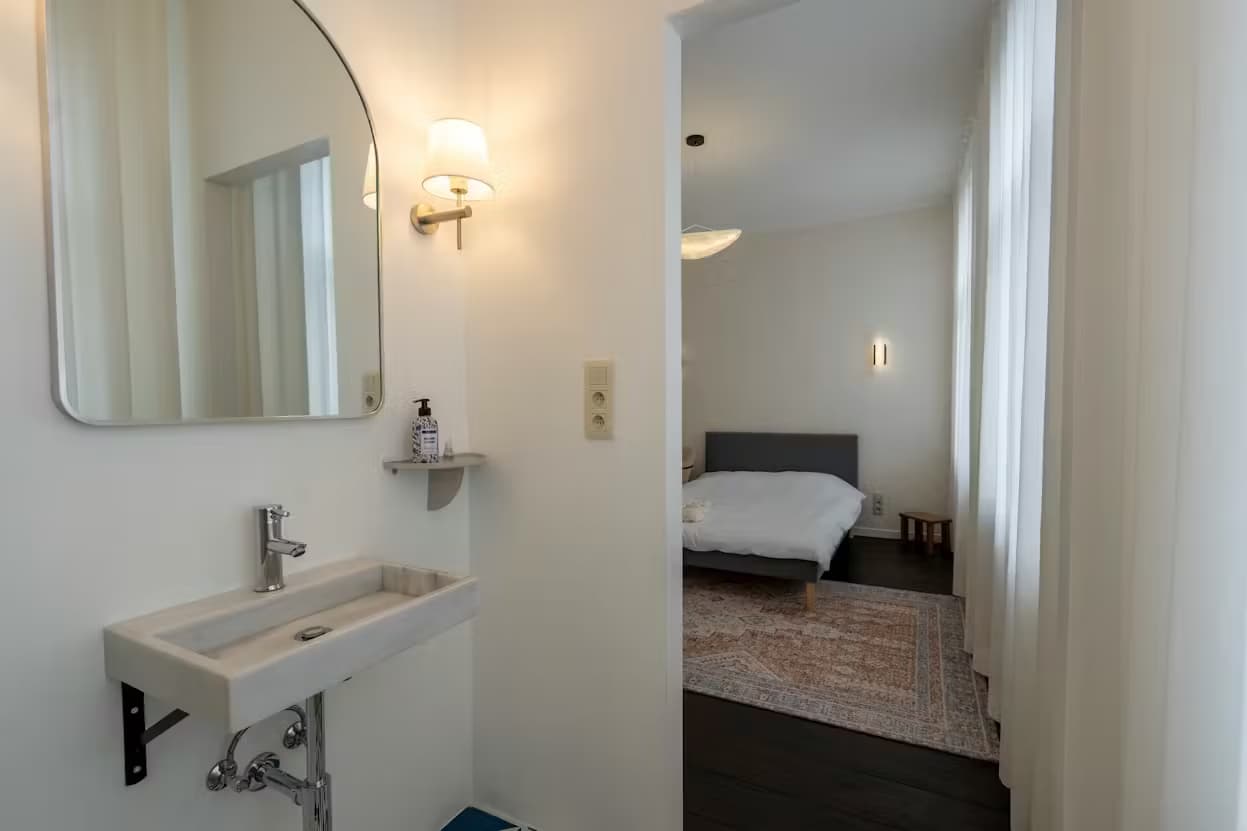 4. Coliving room – Street Side thumbnail 2