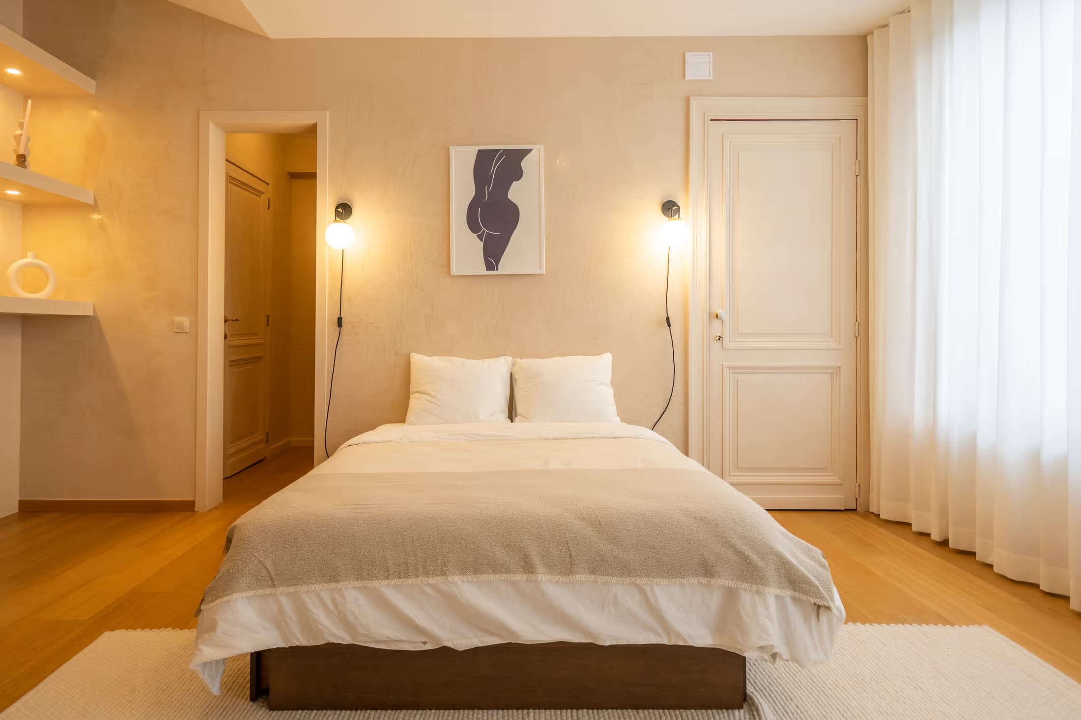 5. Co-living room – Street Side thumbnail 2