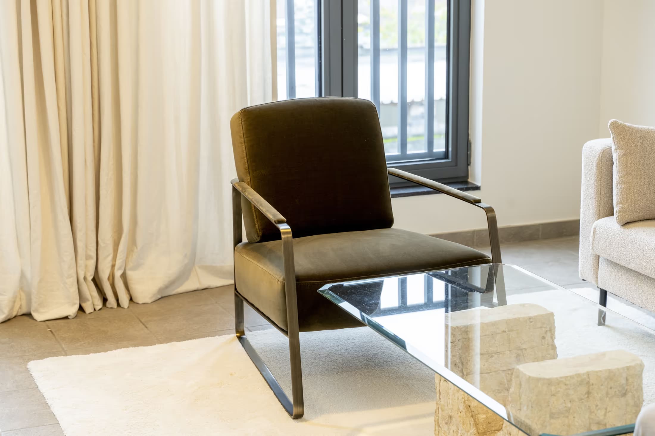 3. Private apartment, garden-side thumbnail 9