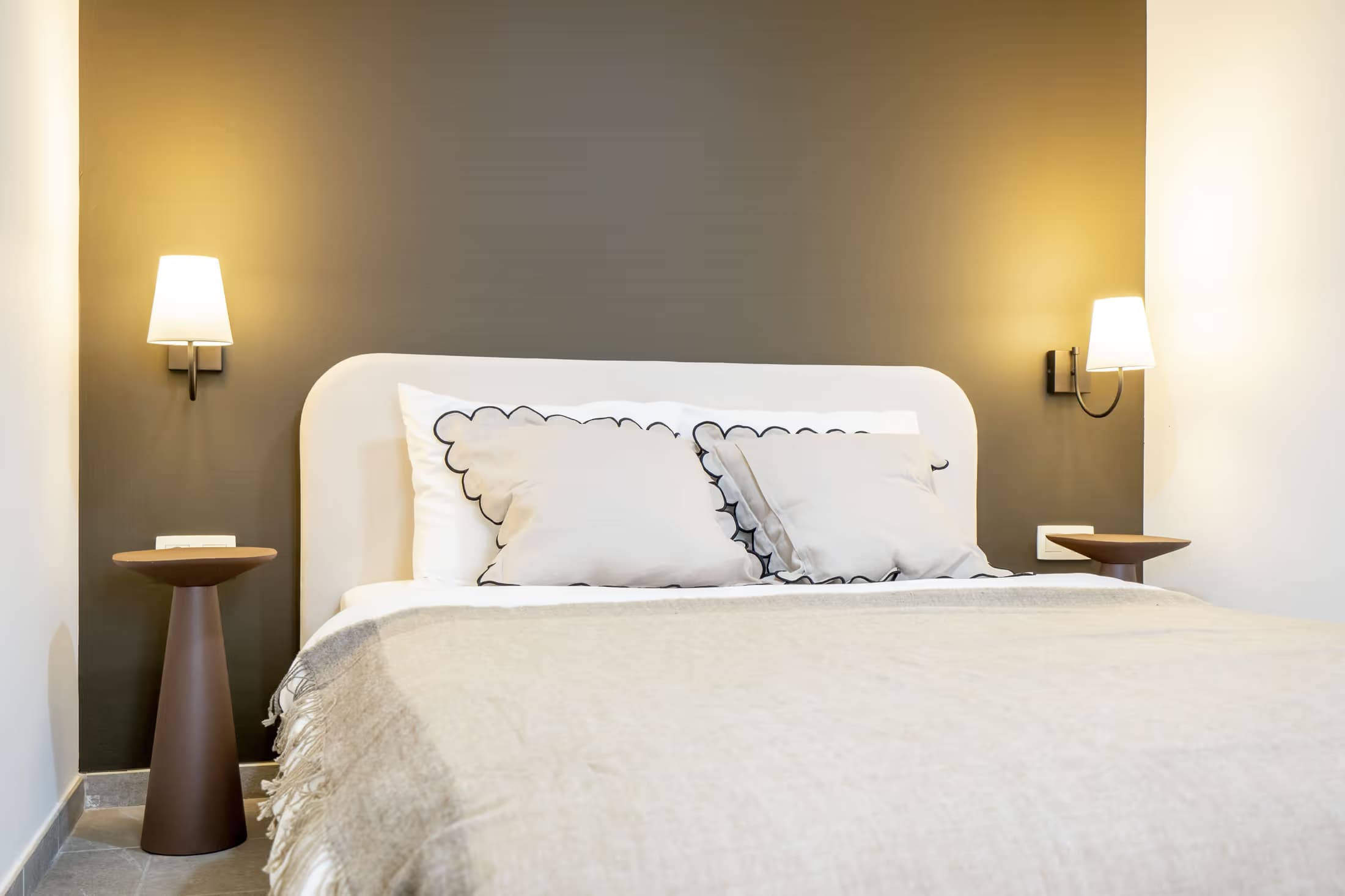 3. Private apartment, garden-side thumbnail 14