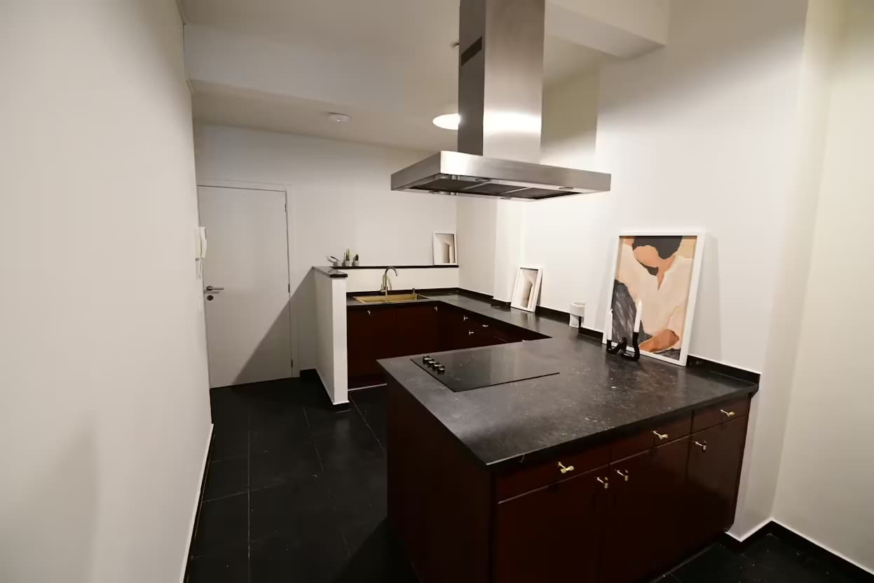 8. Rooftop Apartment. Room 1 thumbnail 12