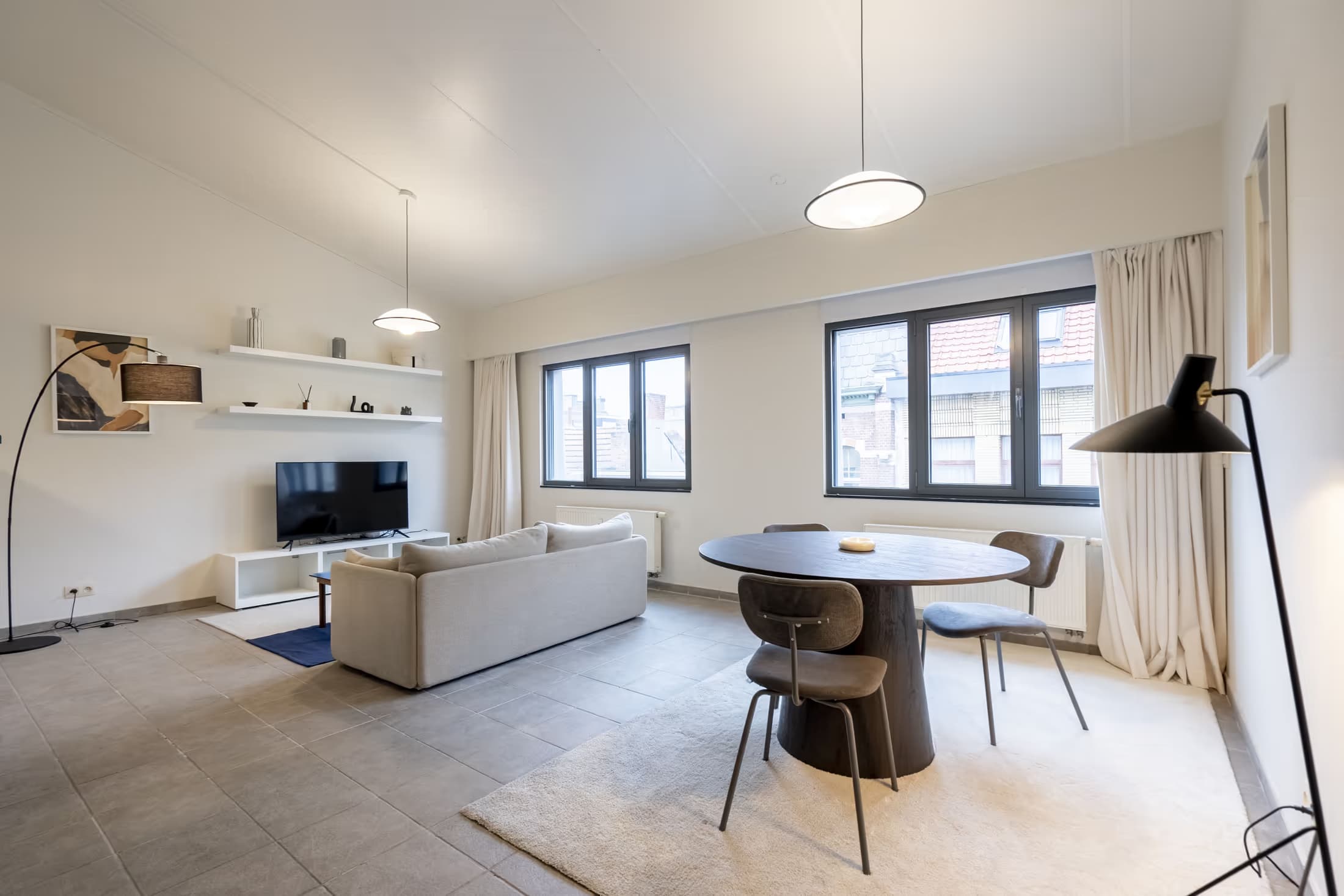 8. Rooftop Apartment thumbnail 4