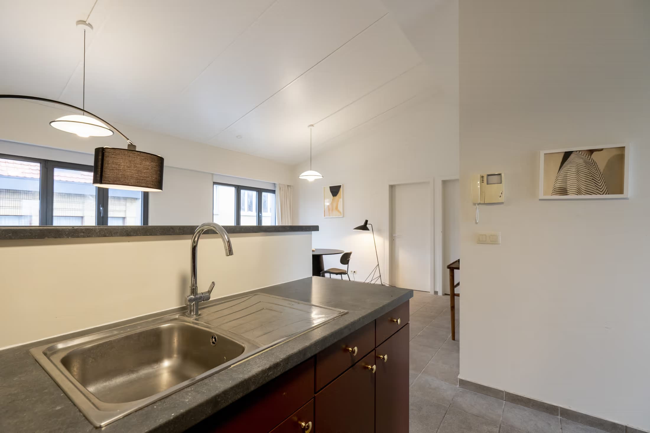 8. Rooftop Apartment thumbnail 16