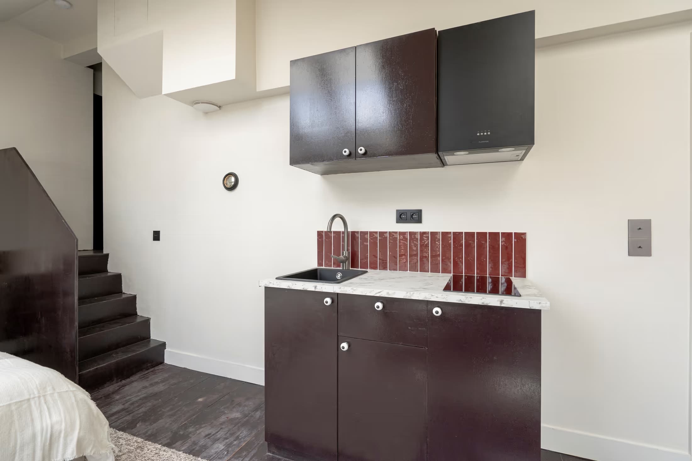 Studio 12 thumbnail 6