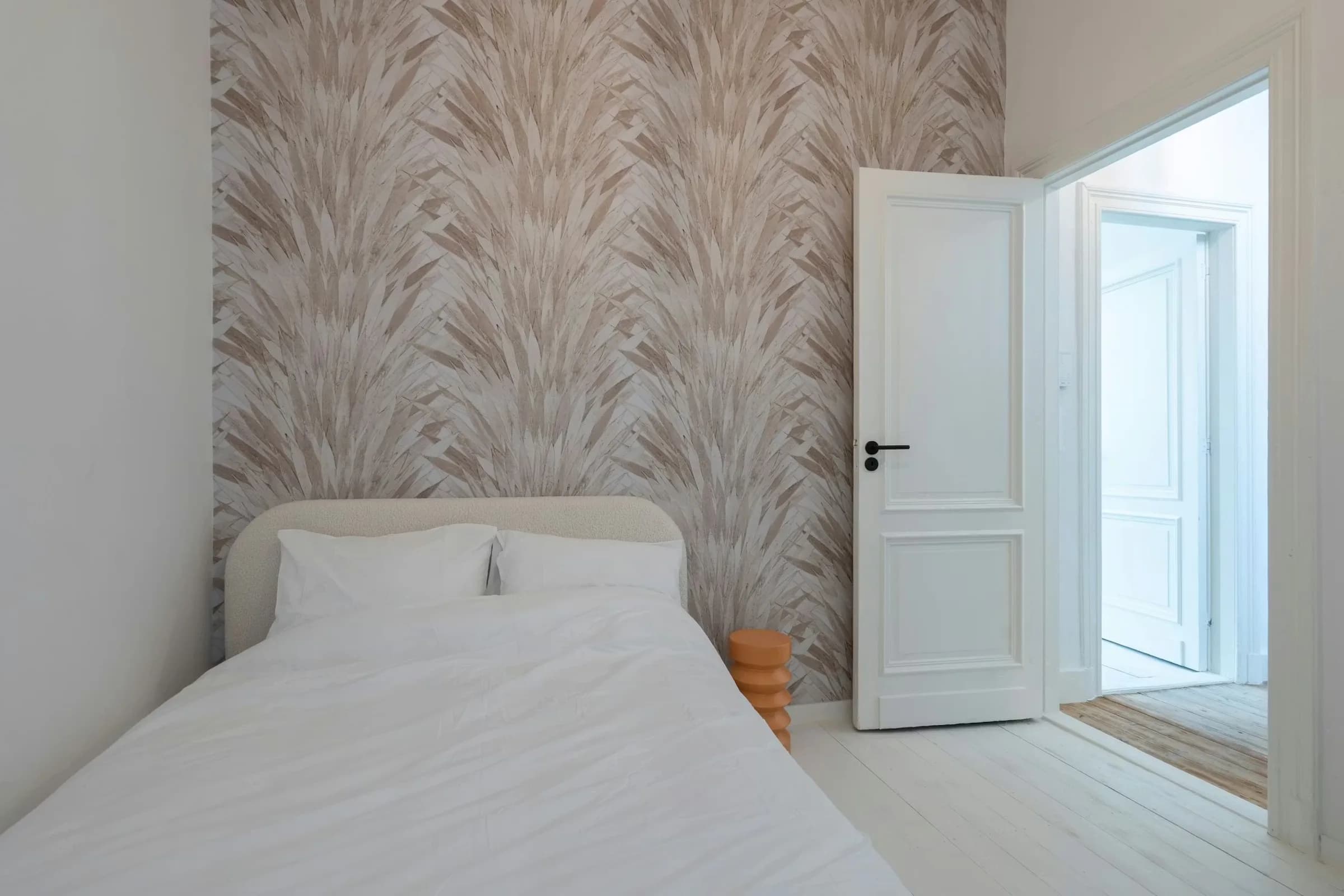 2. Co-living room – Garden Side