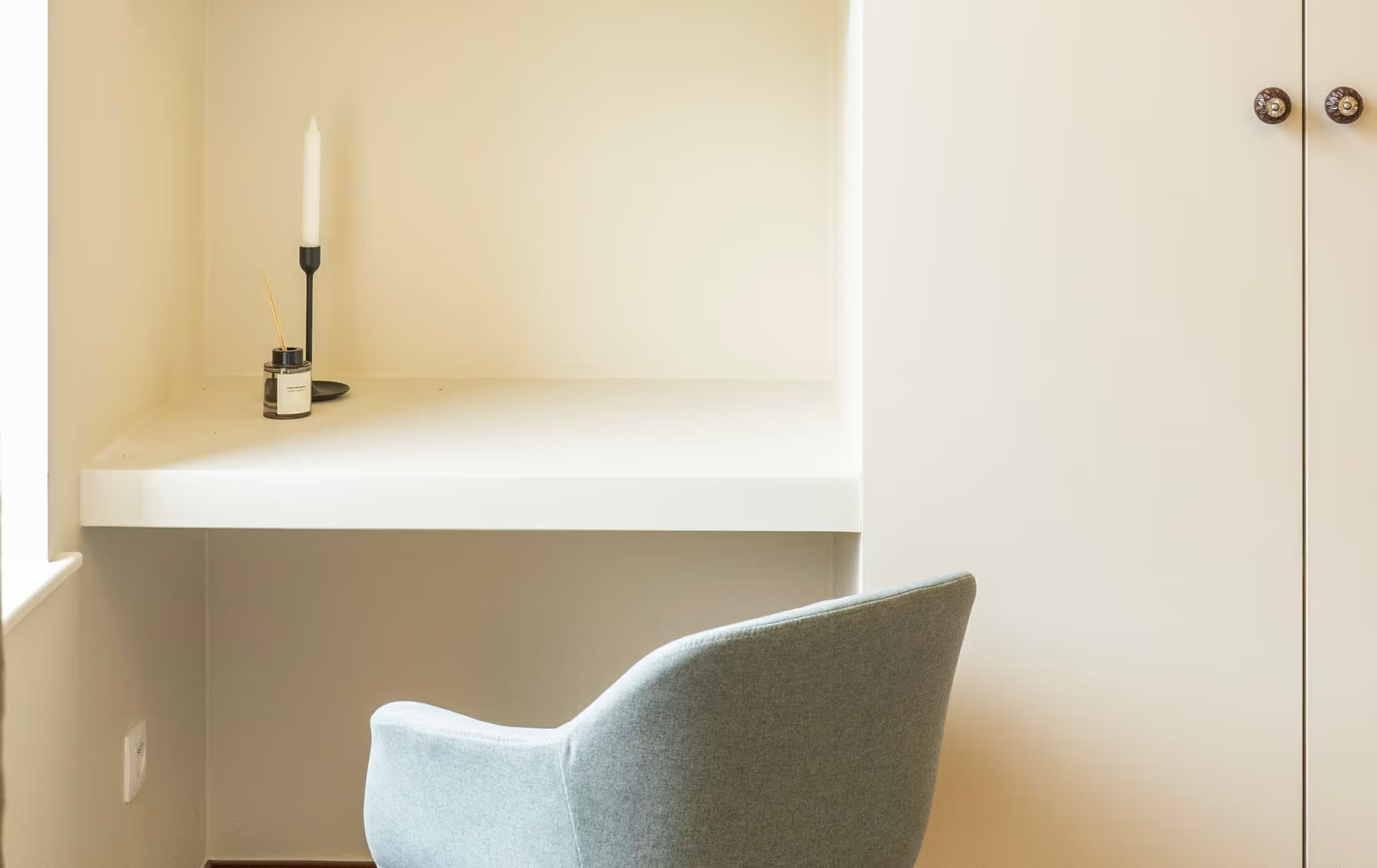 6. Coliving room – Street Side